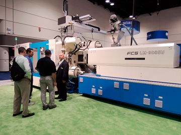 富強(qiáng)鑫二板式精密注塑機(jī)：用更小空間、更少能源，創(chuàng)造更大價(jià)值！